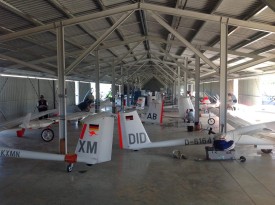 Z all gliders in hangar